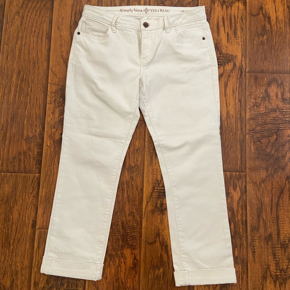 Vera Wang Cream Roll Cuff Capri Jeans